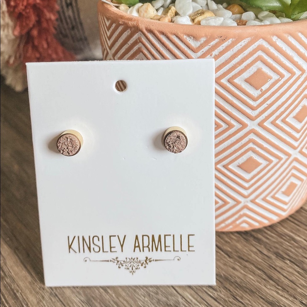 Hazel Stud Earrings